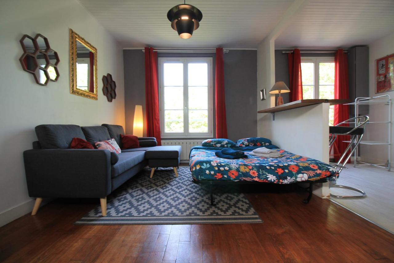 Disponible - Appartement Entier - Ligne H 15Mn Paris-Gare Du Nord, Parking Rue Gratuit, 4 Pers, Station De Train En Face Toutes Les 15Mn, Hippodrome, Cdfas, Universite, Borne Electrique, 1Er Etage Eaubonne Zewnętrze zdjęcie