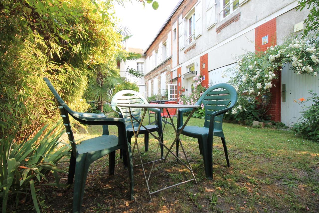 Disponible - Appartement Entier - Ligne H 15Mn Paris-Gare Du Nord, Parking Rue Gratuit, 4 Pers, Station De Train En Face Toutes Les 15Mn, Hippodrome, Cdfas, Universite, Borne Electrique, 1Er Etage Eaubonne Zewnętrze zdjęcie
